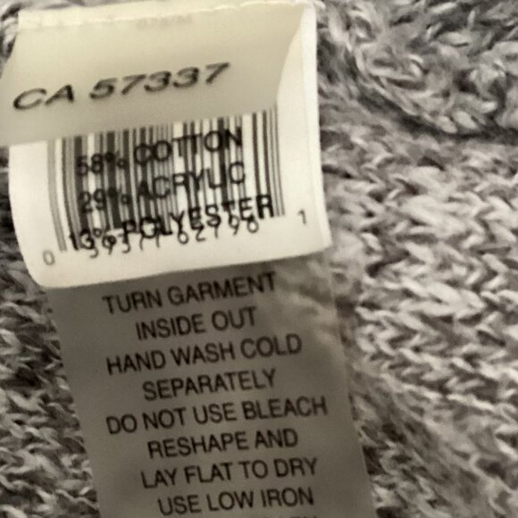 Two by Vince Camuto Women's Knit Sweater Size M V-Neck Oversized Bell Sleeves - Picture 8 of 8